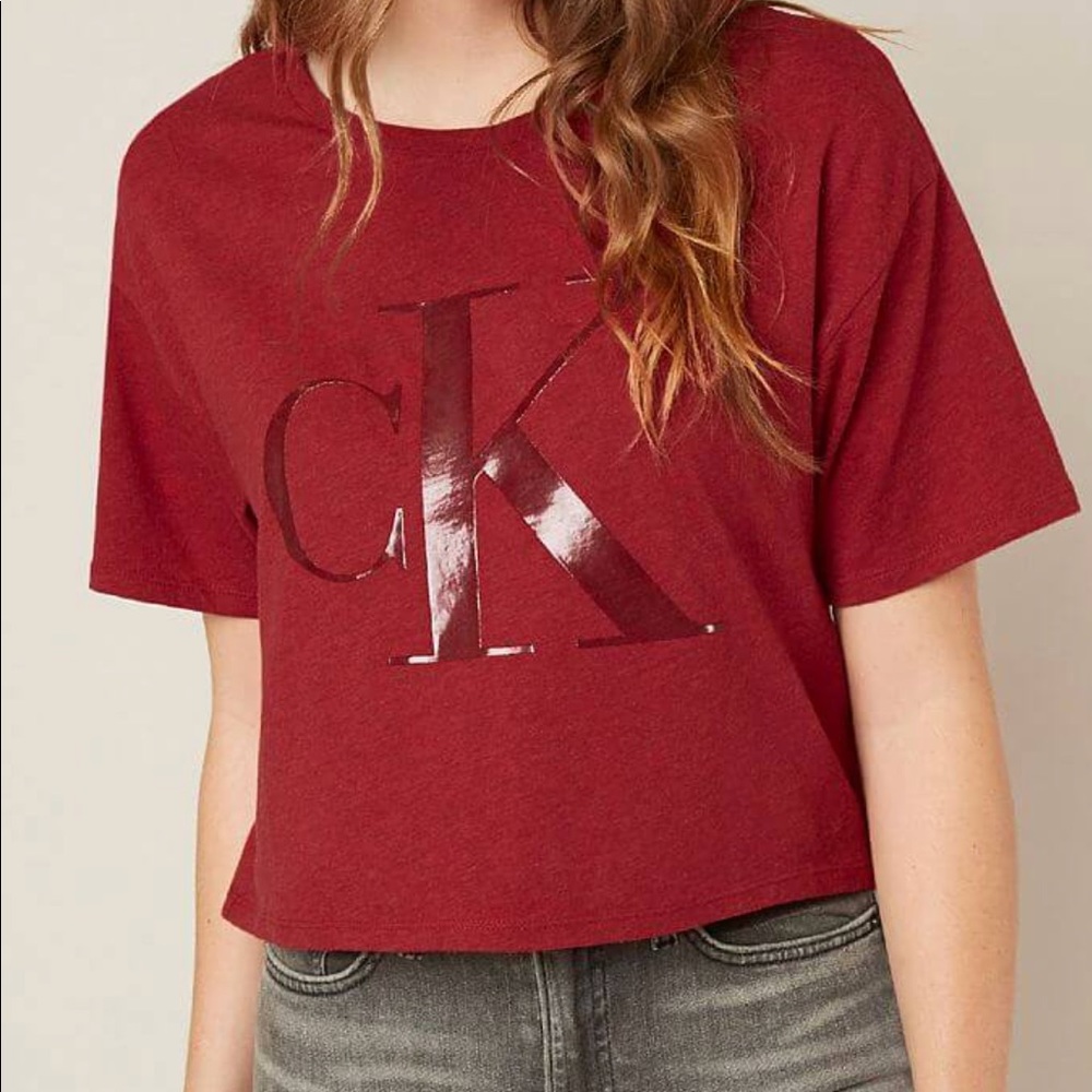 CALVIN KLEIN RED CROPPED T SHIRT